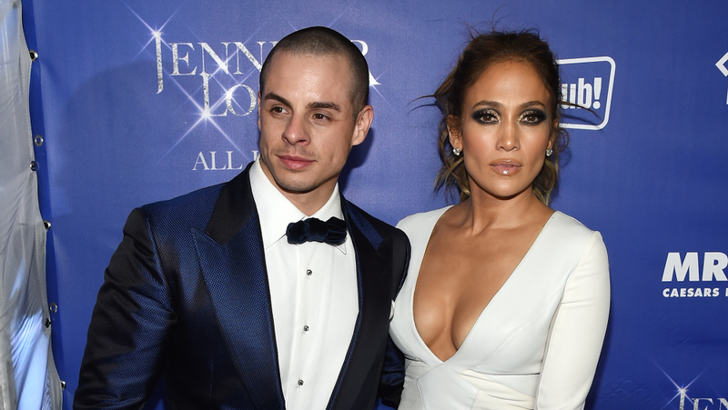 Illustration for article titled Jennifer Lopez Opened Her Las Vegas Residency In Fur, Of Course